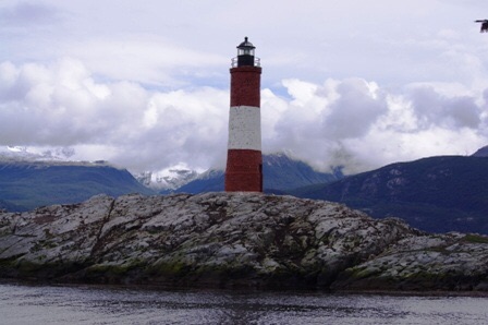 Le phare du bout du monde vu du ferry