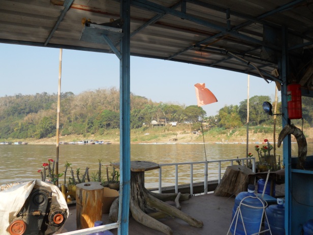 Laos-Ferry (3)